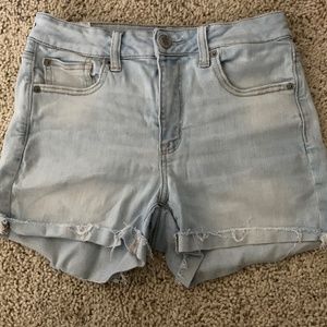 American eagle light wash shorts